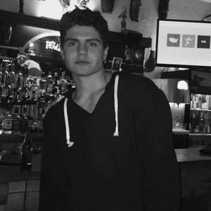 Meet your Posher, Roman